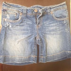 Vanity jean shorts size 29